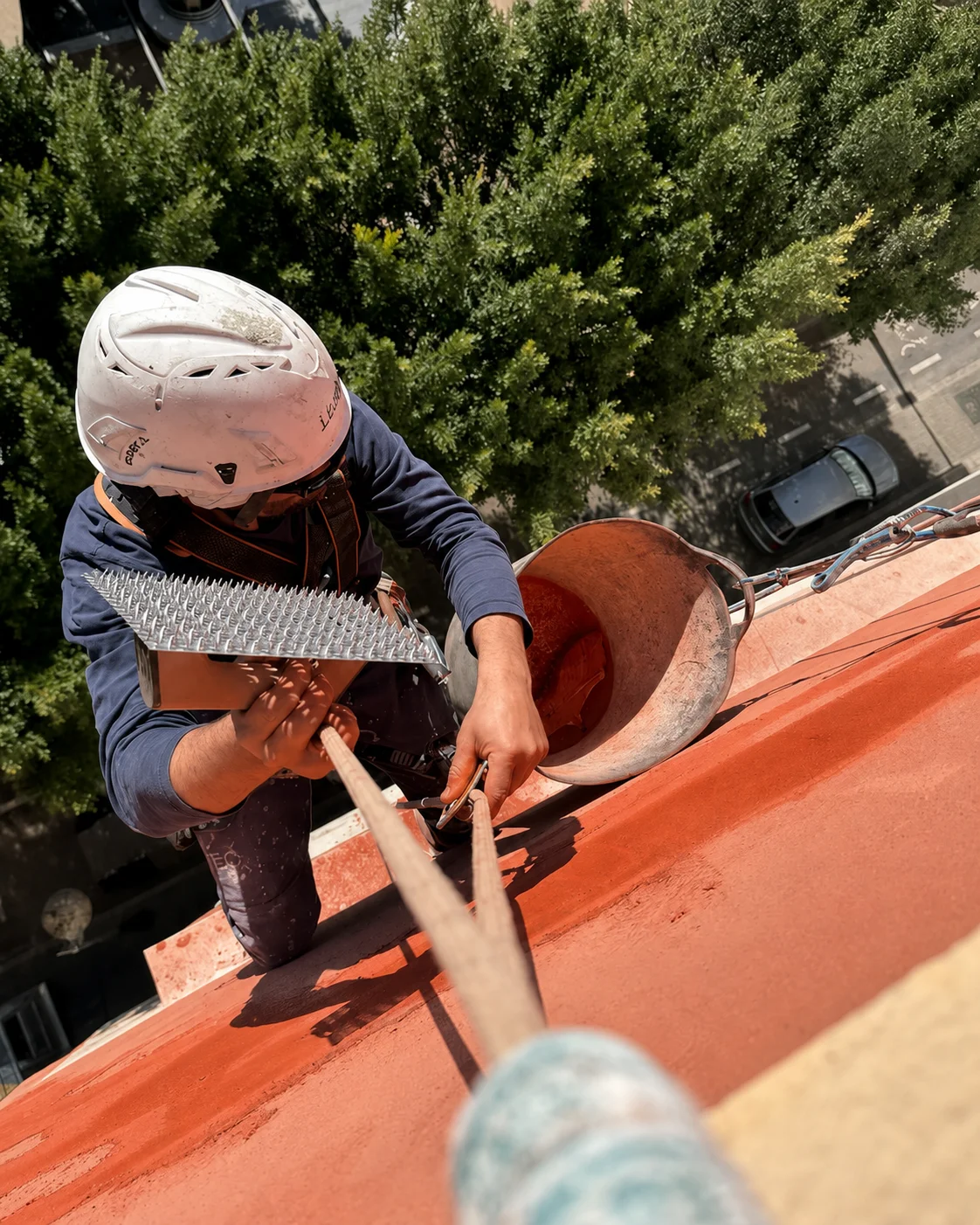 Rehabilitación de fachada en edificio residencial en Almería